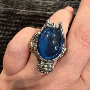 Bold Fashion Ring Dragon Silvertone Jewelry - 8.5